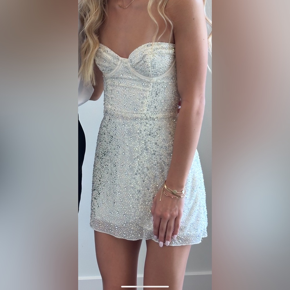 White strapless embellished homecoming dress perfect condition